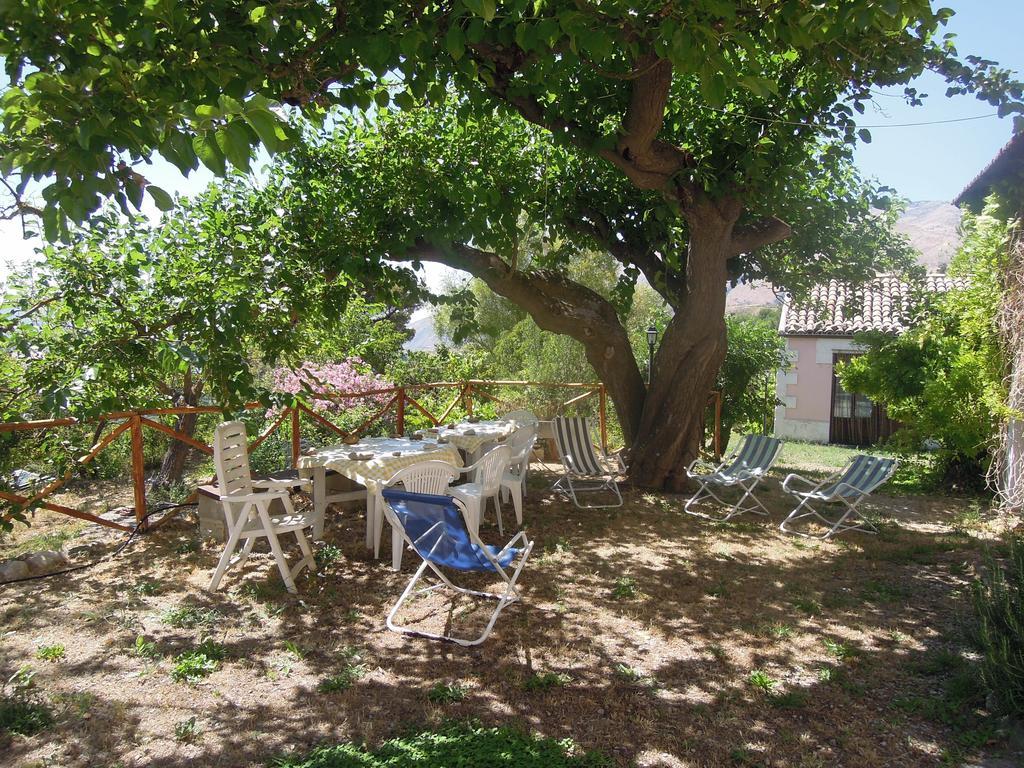 Agriturismo Cuca Polizzi Generosa Exterior photo